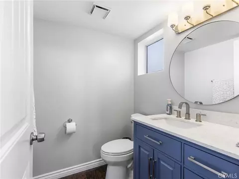 Bath - 10285 Agate Ave, Mentone, CA 92359 photo 1 of 5
