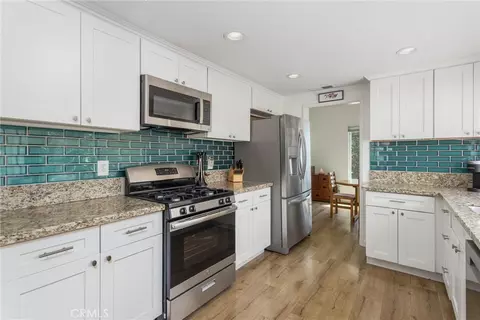 Kitchen - 3094 Small Cyn, Highland, CA 92346 photo 2 of 3