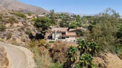 View/Area - 3094 Small Cyn, Highland, CA 92346 photo 6 of 7