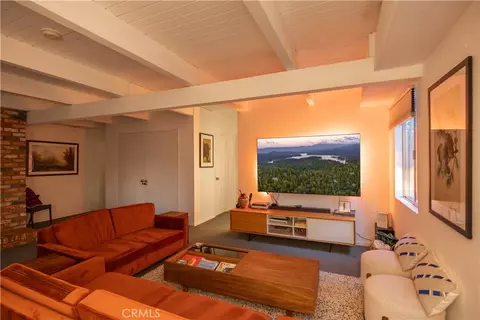 Living - 399 Rainier Rd, Lake Arrowhead, CA 92352 photo 2 of 3
