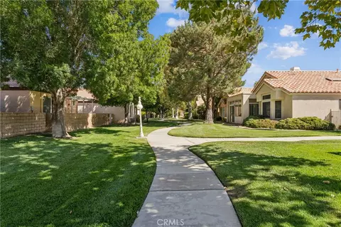 Exterior - 11561 Park Ln, Apple Valley, CA 92308 photo 3 of 3
