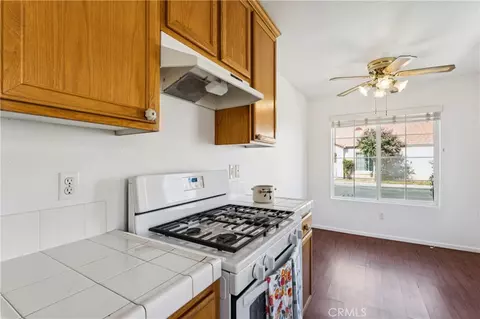 Kitchen - 11561 Park Ln, Apple Valley, CA 92308 photo 2 of 3