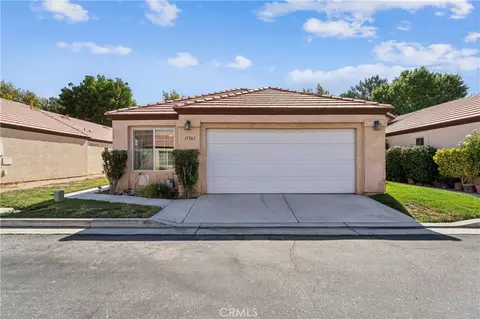 Exterior - 11561 Park Ln, Apple Valley, CA 92308 photo 1 of 3