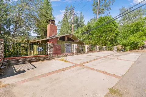 32892 Lone Pne, Running Springs, CA 92382