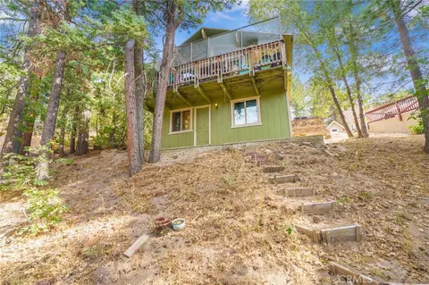 Exterior - 32892 Lone Pne, Running Springs, CA 92382 photo 2 of 6