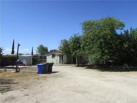 Exterior - 1345 Turquoise Ave, Mentone, CA 92359 photo 6 of 9