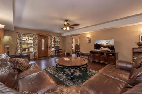 Living - 630 Summit Blvd, Big Bear Lake, CA 92315 photo 1 of 7