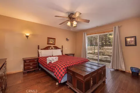 Bedroom - 630 Summit Blvd, Big Bear Lake, CA 92315 photo 4 of 22