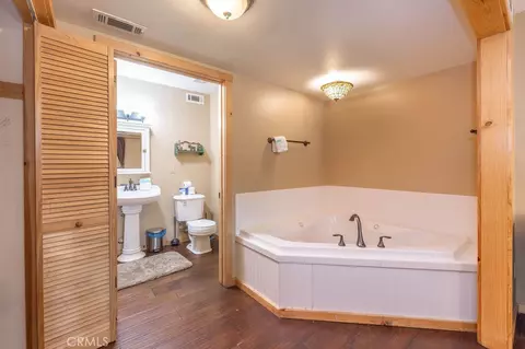 Bath - 630 Summit Blvd, Big Bear Lake, CA 92315 photo 1 of 14