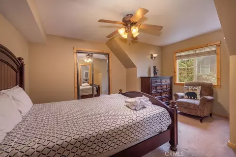 Bedroom - 630 Summit Blvd, Big Bear Lake, CA 92315 photo 9 of 22
