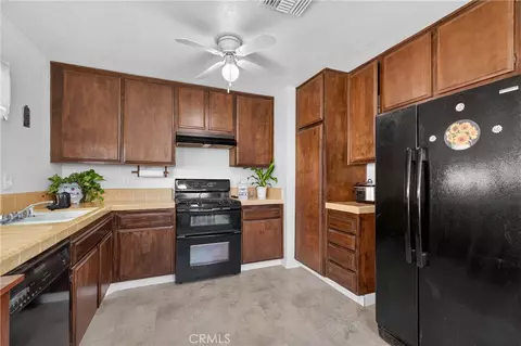 Kitchen - 1228 Placer, Redlands, CA 92374 photo 1 of 2