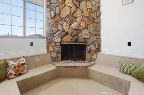 Living - 19055 Majela, Apple Valley, CA 92307 photo 5 of 5