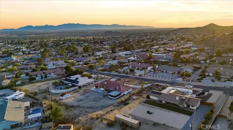 View/Area - 19055 Majela, Apple Valley, CA 92307 photo 6 of 6