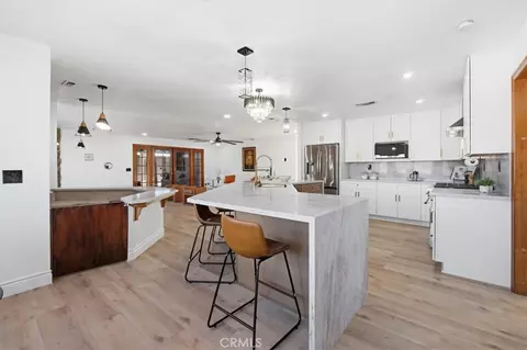 Kitchen - 19055 Majela, Apple Valley, CA 92307 photo 1 of 6