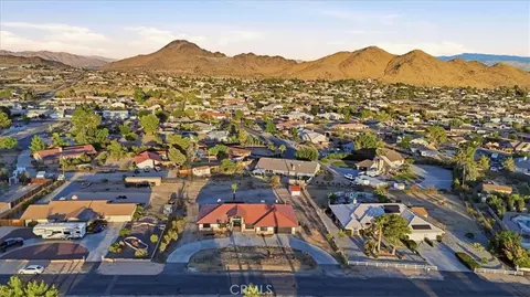 View/Area - 19055 Majela, Apple Valley, CA 92307 photo 5 of 6