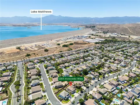View/Area - 12611 Avocado Way, Riverside, CA 92503 photo 6 of 11