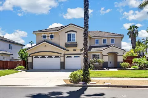 Exterior - 12611 Avocado Way, Riverside, CA 92503 photo 2 of 11