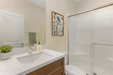Bath - 1782 Starlight Ave, Beaumont, CA 92223 photo 2 of 2