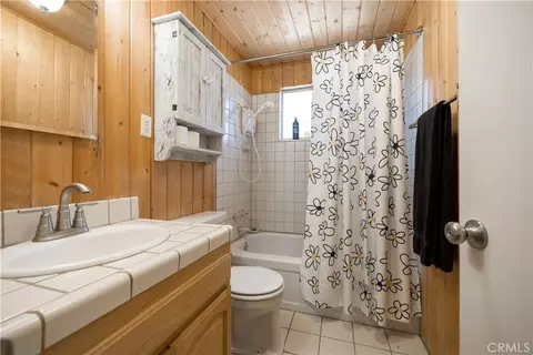 Bath - 107 E Aeroplane Blvd, Big Bear City, CA 92314 photo 1 of 1