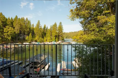 View/Area - 366 Lake Resort, Lake Arrowhead, CA 92352 photo 8 of 8