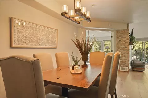 Dining - 366 Lake Resort, Lake Arrowhead, CA 92352 photo 1 of 5
