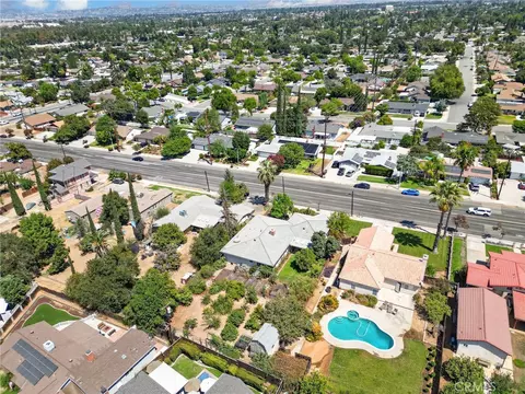 View/Area - 302 S San Mateo St, Redlands, CA 92373 photo 3 of 6