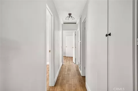Entry Way - 302 S San Mateo St, Redlands, CA 92373 photo 1 of 4