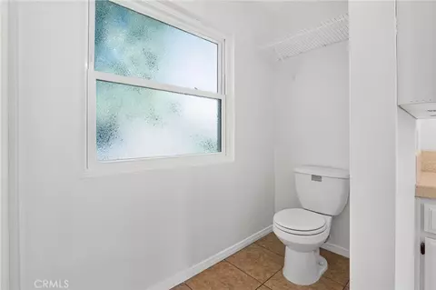 Bath - 302 S San Mateo St, Redlands, CA 92373 photo 3 of 5