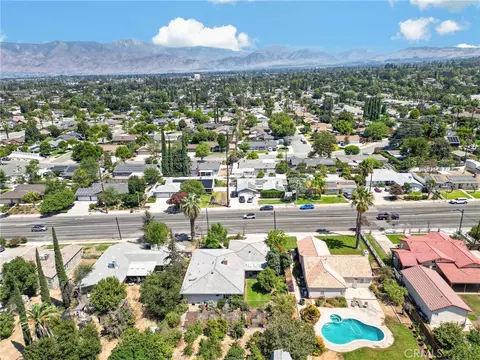 View/Area - 302 S San Mateo St, Redlands, CA 92373 photo 6 of 6