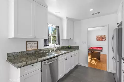 Kitchen - 3633 Lime, Long Beach, CA 90807 photo 2 of 4