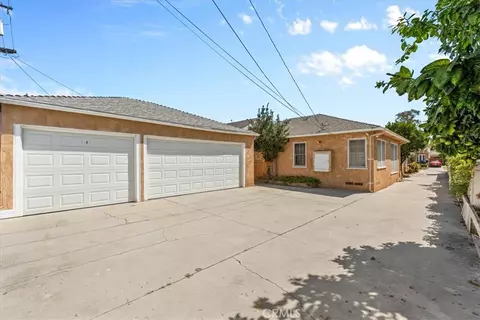 Exterior - 3633 Lime, Long Beach, CA 90807 photo 7 of 10