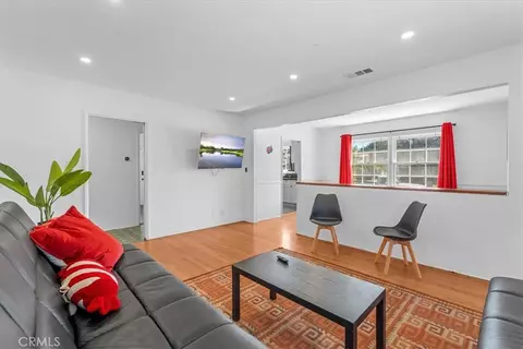 Living - 3633 Lime, Long Beach, CA 90807 photo 4 of 4