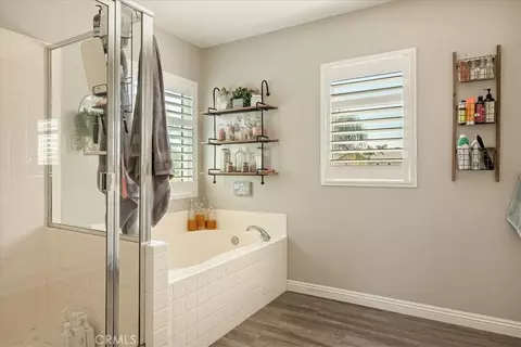 Bath - 19302 De Marco, Riverside, CA 92508 photo 5 of 6