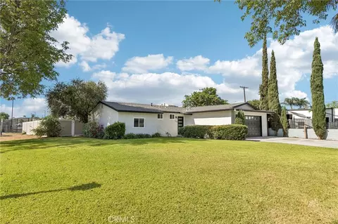 Exterior - 8868 Randolph St, Riverside, CA 92503 photo 8 of 8