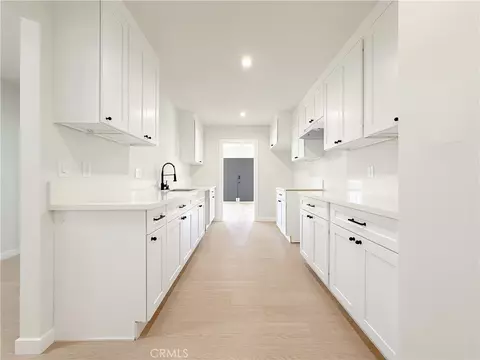 Entry Way - 900 N Evers Ave, Compton, CA 90220 photo 3 of 3