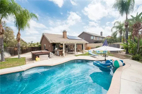 Exterior - 3018 Sundown Ln, Corona, CA 92882 photo 11 of 13