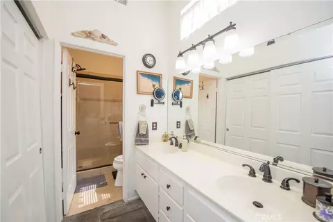 Bath - 3018 Sundown Ln, Corona, CA 92882 photo 1 of 4