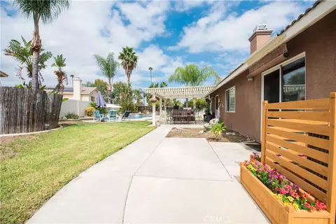 Exterior - 3018 Sundown Ln, Corona, CA 92882 photo 6 of 13