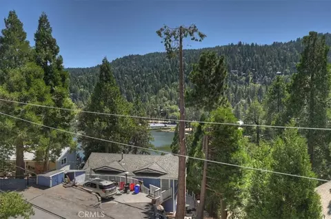 View/Area - 24288 Zurich Dr, Crestline, CA 92325 photo 5 of 9