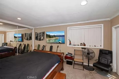 Bedroom - 24288 Zurich Dr, Crestline, CA 92325 photo 4 of 11