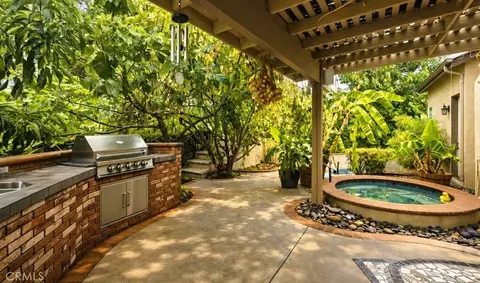 Exterior - 1348 Magnolia, Redlands, CA 92373 photo 9 of 11