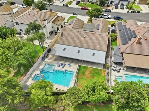 View/Area - 6248 Pear Ave, Eastvale, CA 92880 photo 6 of 10