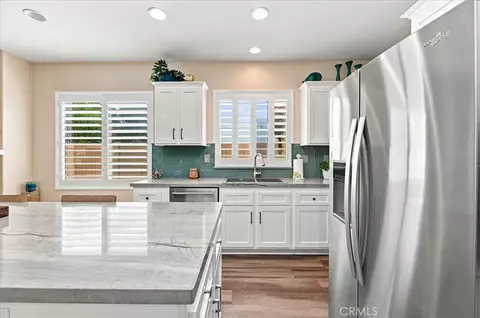 Kitchen - 6248 Pear Ave, Eastvale, CA 92880 photo 5 of 6
