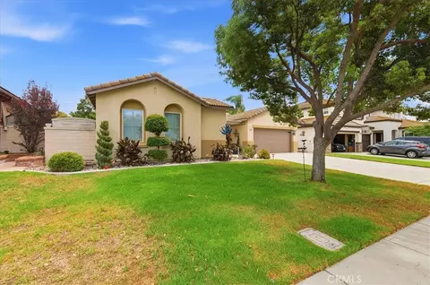 Exterior - 6248 Pear Ave, Eastvale, CA 92880 photo 2 of 10