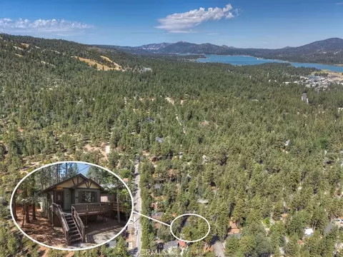 View/Area - 42587 Cedar, Big Bear Lake, CA 92315 photo 1 of 4