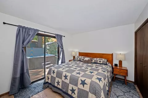 Bedroom - 42587 Cedar, Big Bear Lake, CA 92315 photo 3 of 5
