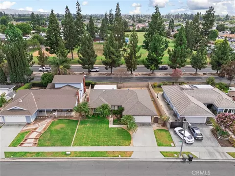 View/Area - 302 Sarah Ave, Placentia, CA 92870 photo 2 of 11