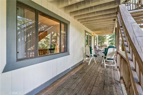 Exterior - 901 Nesthorn, Crestline, CA 92325 photo 6 of 11