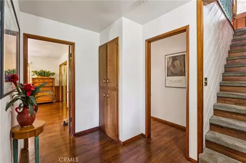 Entry Way - 901 Nesthorn, Crestline, CA 92325 photo 2 of 3