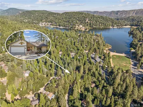 View/Area - 901 Nesthorn, Crestline, CA 92325 photo 2 of 4